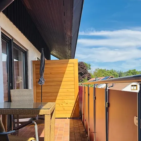 Haus Schanzenblick 4 *